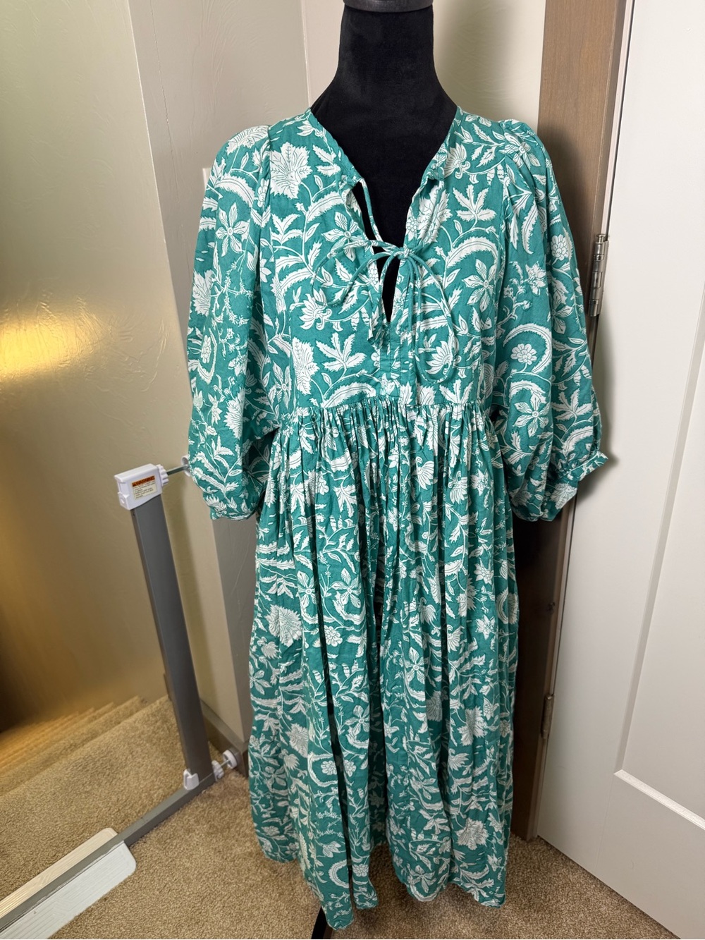 Molly Bracken Puffer Sleeve‎ Loose Fit Printed Blue White Floral Cotton Dress M